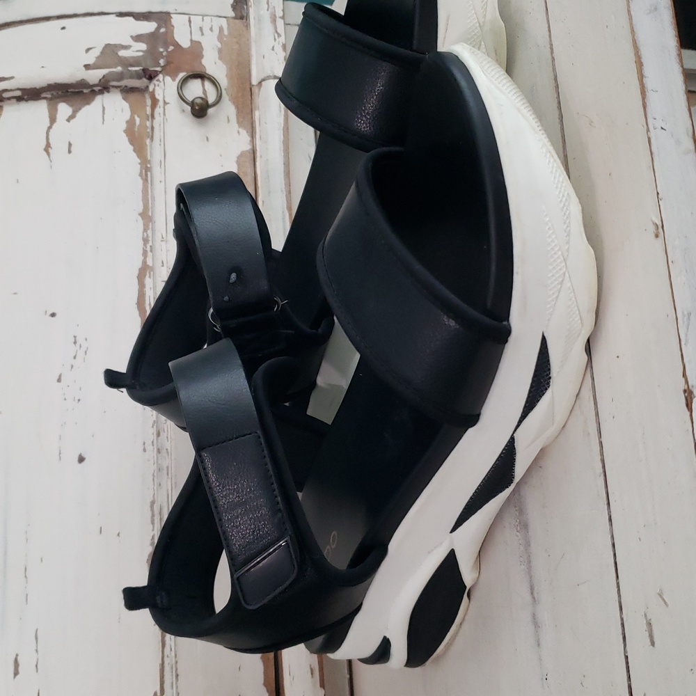 Aldo Platform Sport Sandals 9M
